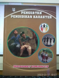 PENGUATAN PENDIDIKAN KARAKTER : BERSAHABAT/KOMUNIKATIF