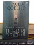 SANG PEMENANG BERDIRI SENDIRIAN
